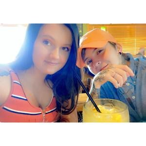 Meet your Posher, Karlie